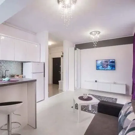 Goodhome Apartament Năvodari