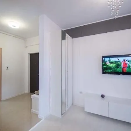 Goodhome Apartament Năvodari