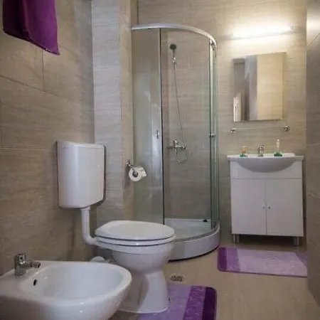 Goodhome * Năvodari